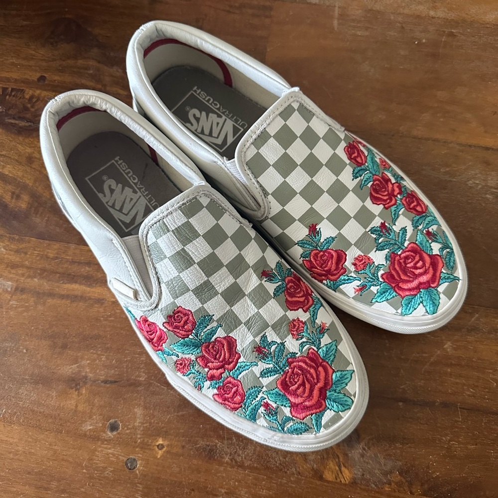 Vans Women's Leather Floral Checkered Slip-On Sneakers Size 9